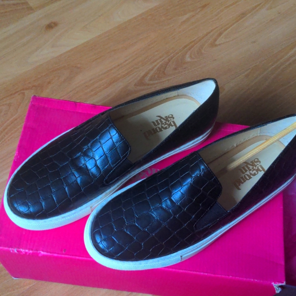 Beyond Skin Black Mock Croc Size 37